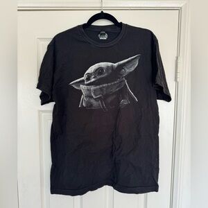 The Mandalorian Grogu “the child” Official Star Wars t-shirt